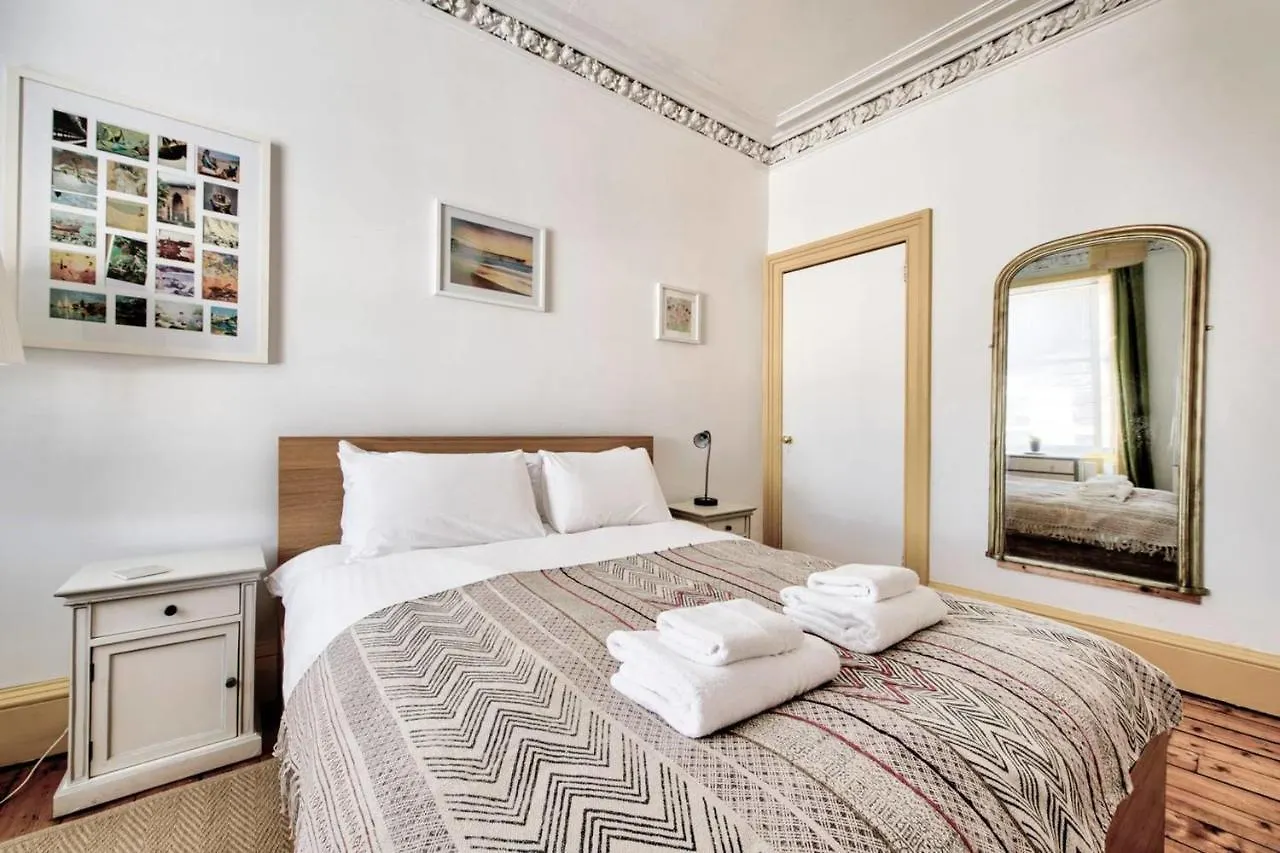 Apartment Guestready - Cosy Home 5 Minutes From Waverley! Edinburgh United Kingdom